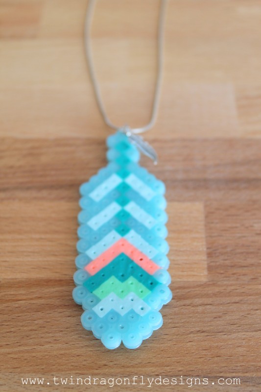 Perler Bead Feather Necklace-006